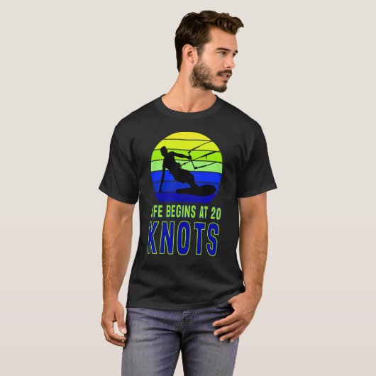 Das Leben beginnt mit 20 Knoten T - Shirt (Vorne ganz)