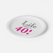 Das Leben beginnt mit 40 rosa schwarzen Retro-Graf Pappteller (Schrägansicht)