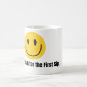 Das Leben beginnt nach dem ersten Schluck. Hübsche Kaffeetasse (Mittel)