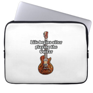 Das Leben beginnt nach dem Gitarrenspiel. Retro-Fa Laptopschutzhülle