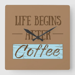 Das Leben beginnt nach den lustigen Sprüchen Quadratische Wanduhr