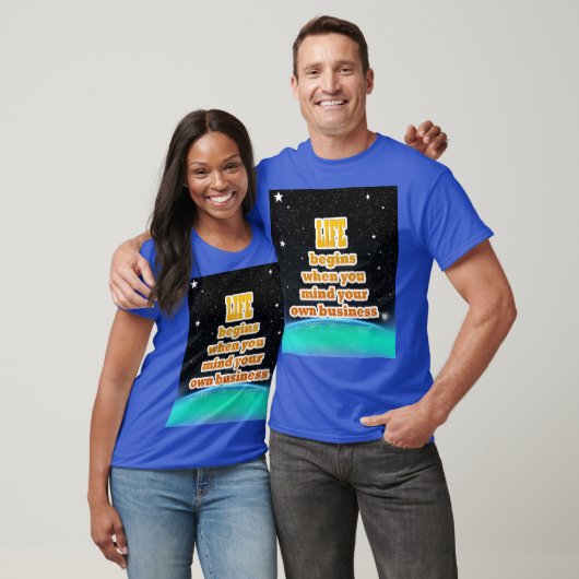 Das Leben beginnt, wenn man sich um sein eigenes U T-Shirt (Unisex)