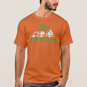 Das Leben der Bauern auf dem Bauernhof ist besser T-Shirt