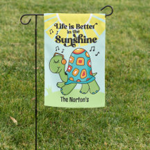 Das Leben der Schildkröten ist im Sonnenschein bes