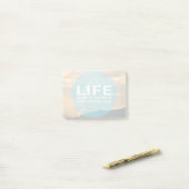 Das Leben fängt an Post-it Klebezettel (Auf Schreibtisch)