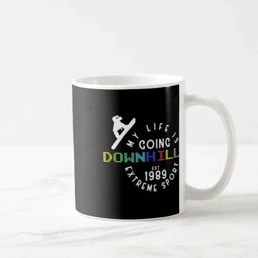 Das Leben geht bergab Snowboarder Freestyle Winter Kaffeetasse (Rechts)