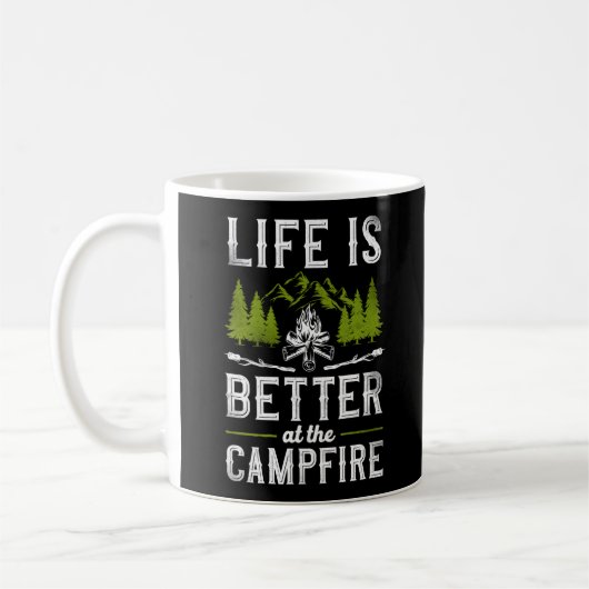 Das Leben im Camping ist am Lagerfeuer besser Kaffeetasse (Links)