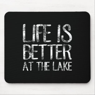 Das Leben ist besser am See Lustiger Camping-Angle Mousepad