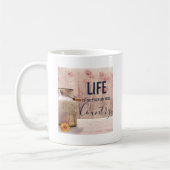 Das Leben ist besser im Land Zitat mit Milch kann Kaffeetasse (Links)