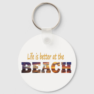 Das Leben ist besser in der Strandkette Schlüsselanhänger