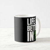 Das Leben ist besser in Flip Flops Sommer Beach Ga Kaffeetasse (VorderseiteRechts)