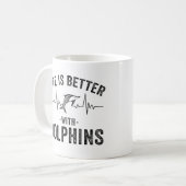 Das Leben ist besser mit Delphinen cooler Herzschl Kaffeetasse (Vorderseite Links)