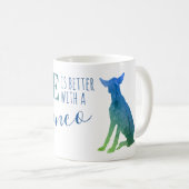 Das Leben ist besser mit der Podenco Silhouette Co Kaffeetasse (VorderseiteRechts)