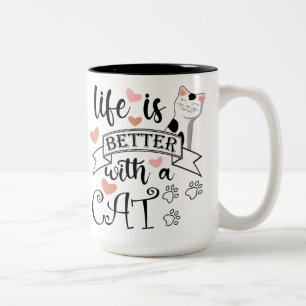 Das Leben ist besser mit einem Cat-Anführungsmotto Zweifarbige Tasse