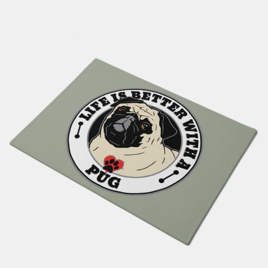 Das Leben ist besser mit einem Mops Fußmatte (Schrägansicht)