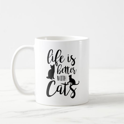 Das Leben ist besser mit Katzen | Cat Lover Kaffeetasse (Links)