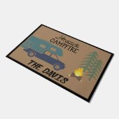 Das Leben ist besser um das Campfeuer Personalisie Fußmatte (Schrägansicht)