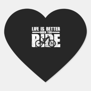 Das Leben ist besser, wenn man Mountainbike fährt Herz-Aufkleber
