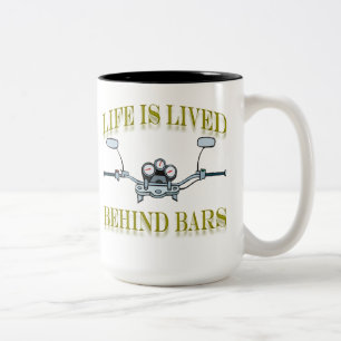 Das Leben ist gute hinter Gittern Zweifarbige Tasse