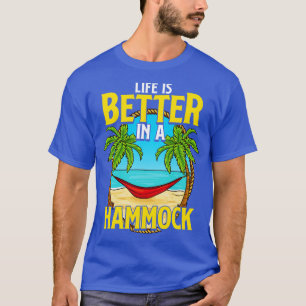 Das Leben ist im Sommer am Strand besser T-Shirt