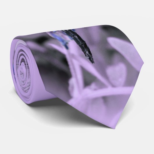 Das Leben ist lila Krawatte (Gerollt)