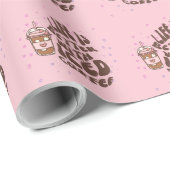 Das Leben ist mit Eis-Kaffee besser. Geschenkpapier (Rolleneckpunkt)