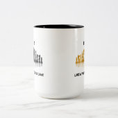 Das Leben ist wie ein gedrehtes Schachspiel (Schac Zweifarbige Tasse (Mittel)