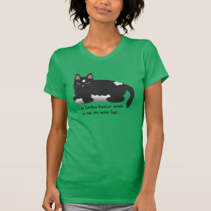 Das Leben schaut mit einem Katzen-T - Shirt besser