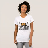 Das Leben trägt hart einen Helm T-Shirt (Vorne ganz)