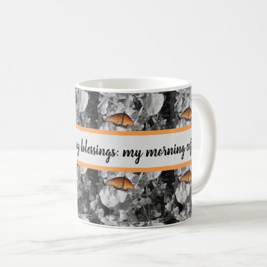 Das Lebenssegnen Orange Monarch Butterfly-Muster Kaffeetasse (VorderseiteRechts)