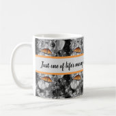 Das Lebenssegnen Orange Monarch Butterfly-Muster Kaffeetasse (Links)