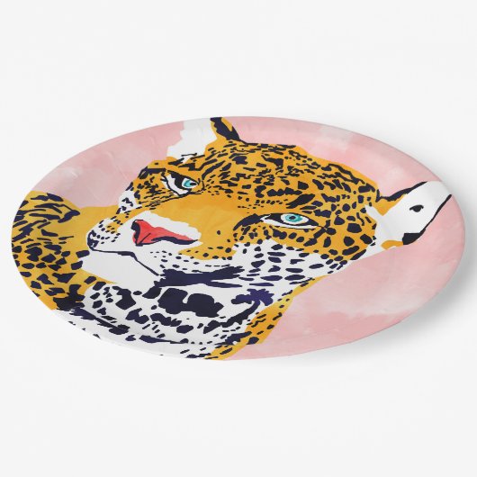 Das Leopard-Portrait Pappteller (Schrägansicht)