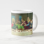 Das letzte Abendmahl stammt ursprünglich von Leona Jumbo-Tasse (Vorderseite Rechts)