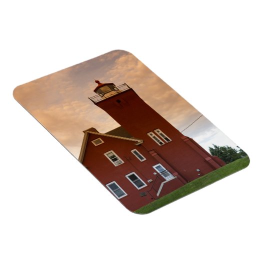 Das Leuchtturm der beiden Häfen mit Blick auf die Magnet (Rechte Seite)