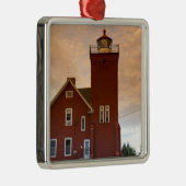 Das Leuchtturm der beiden Häfen mit Blick auf die Silbernes Ornament (Rechts)