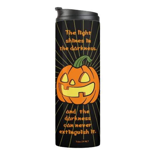 Das Licht strahlt in der Dunkelheit Jack-o-Laterne Thermosbecher (Nach rechts gedreht)