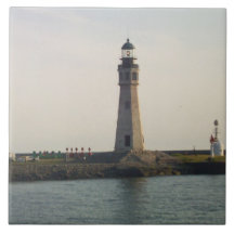 Das Light House in Erie Basin Marina