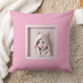 „Das Mädchen im Zaubermantel“ Kissen (Decke)