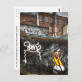 Das Mädchen mit Orange Handschuhen, Shoreditch Gra Postkarte (Vorne/Hinten)