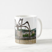 "Das Mädchen und die Spinne. "Fantasie Kaffeetasse (VorderseiteRechts)