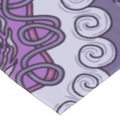 Das Mandalas Elemente Tischdecke (Schrägansicht)