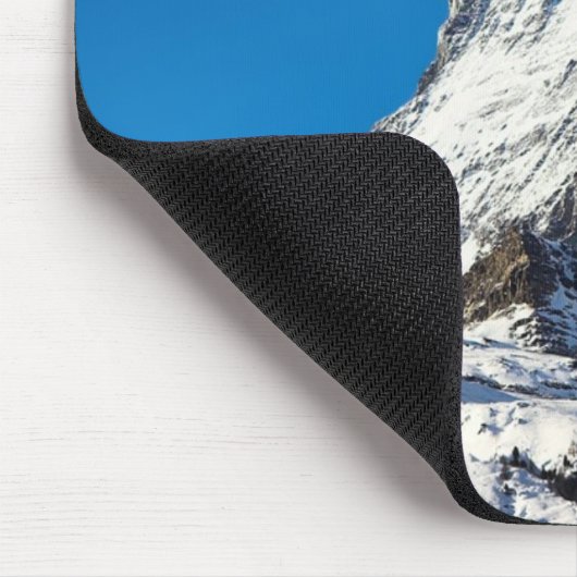 Das Matterhorn, die Schweiz Mousepad (Ecke)
