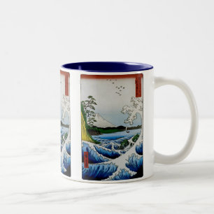Das Meer in der Provinz Suruga, 1858 Zweifarbige Tasse