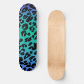 Das mehrfarbige Leopard-Design 6 Skateboard (Vorderseite)