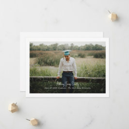 Das moderne Design des Fotos grenzt an Ankündigung