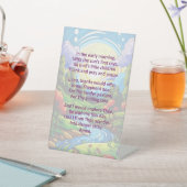 Das Morgengebet eines Kindes auf dem Schild der Hö (In SItu)