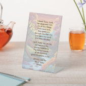 Das Morgengebet eines Kindes auf dem Schild der Hö (In SItu)