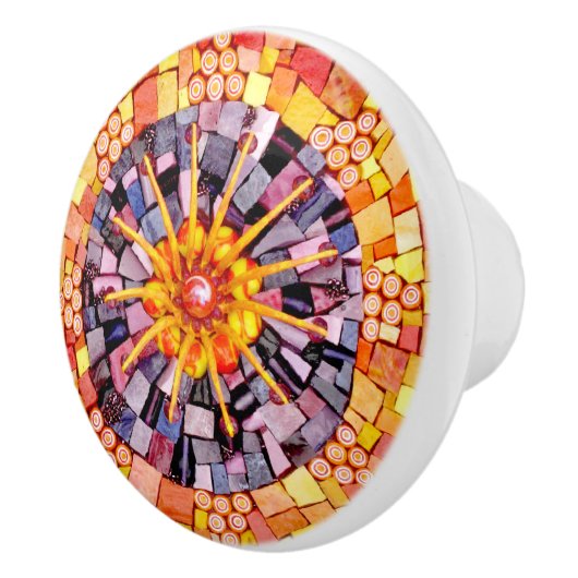 Das Mosaik der gemischten Medien Keramikknauf (Rechts)