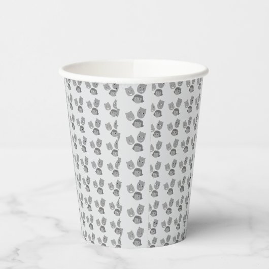 Das Muster der Sbuirrels-Schwimmköpfe Pappbecher (Links)