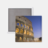 das nachts beleuchtete Kolosseum-Ampitheater Magnet (Vorderseite/Rückseite)